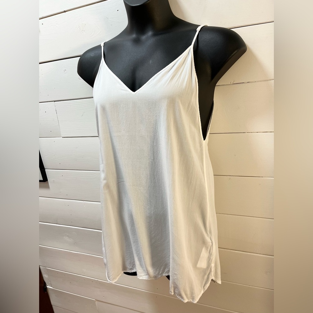 MAJE Paris – White V-Neck Camisole (Estimated Size 40 ) - Picture 6 of 11
